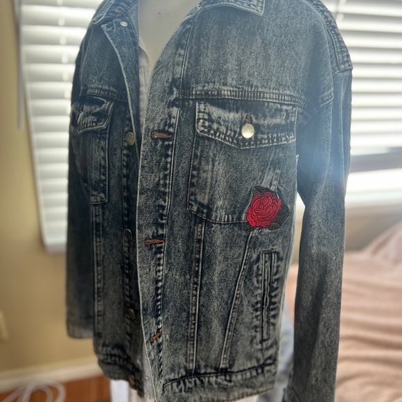 Howling Wolf Denim Jacket - Picture 1 of 8